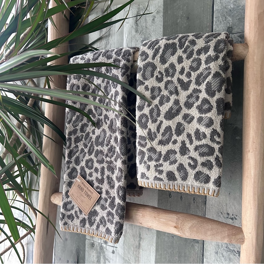 🌴Cost Plus World Market Gray& Ivory Leopard Print Hand Towel (Sold Separately)